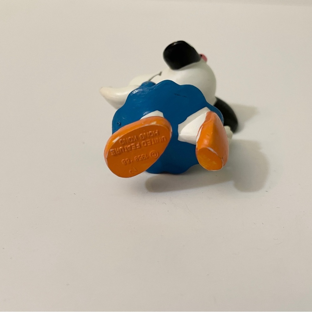 Vintage 1960s Peanuts Snoopy Pirate & Belle PVC Figurine UFS - Picture 15 of 16